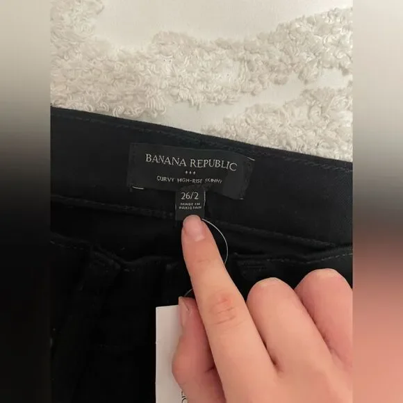 Banana Republic Curvy Skinny Jean - Picture 4 of 5